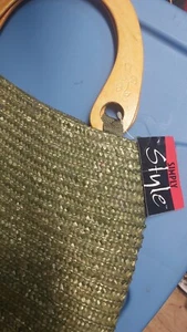 Green Natural Straw Woven Purse Handbag Floral Carved Wood Double Handles Lined - Picture 1 of 6
