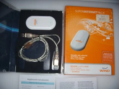 MODEM HUAWEI E220 USB 2.0 KIT  Internet UMTS GPRS GSM SUPER INTERNET PACK WIND - Immagine 1 di 4