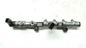 GENUINE 2019 KIA OPTIMA 1.6 DIESEL FUEL INJECTOR RAIL 31400-2U200 - Picture 1 of 2