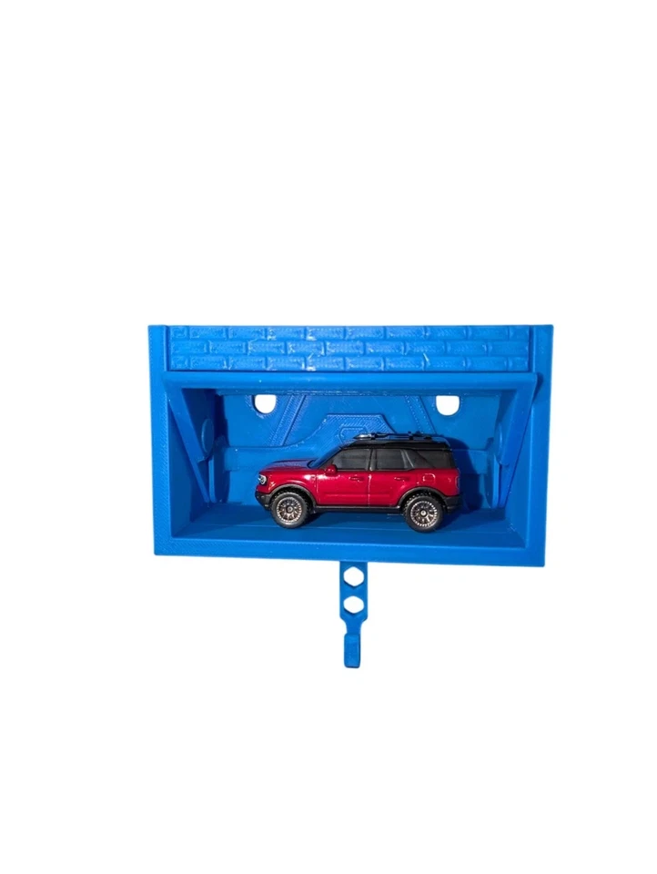 Blue Wall Mounted Hotwheels & Matchbox Brick Garage Key holder - Image 1 of 4