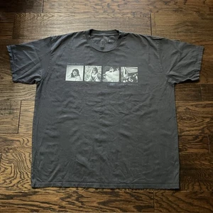 Taylor Swift 1989 Taylor’s Version Charcoal Photo T-shirt Size 2XL Band Tee - Picture 1 of 3
