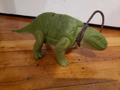 Kenner Star Wars Dewback Lizard With  Reigns Vintage 1979 Cover