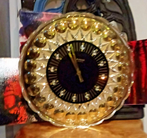 Vintage  Crystal 24 Karat Vergoldet Wall Clock JUNGHANS Quartz MCM Germany Cover