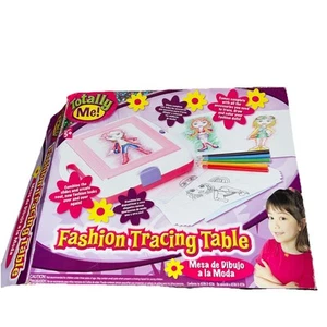 Totally Me! Funky Fashion Tracing Table / Desk w/ Colored Pencils Great!!! ๐ - Picture 1 of 9