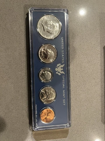 1966 United States Special Mint Set in Original Packaging Cover