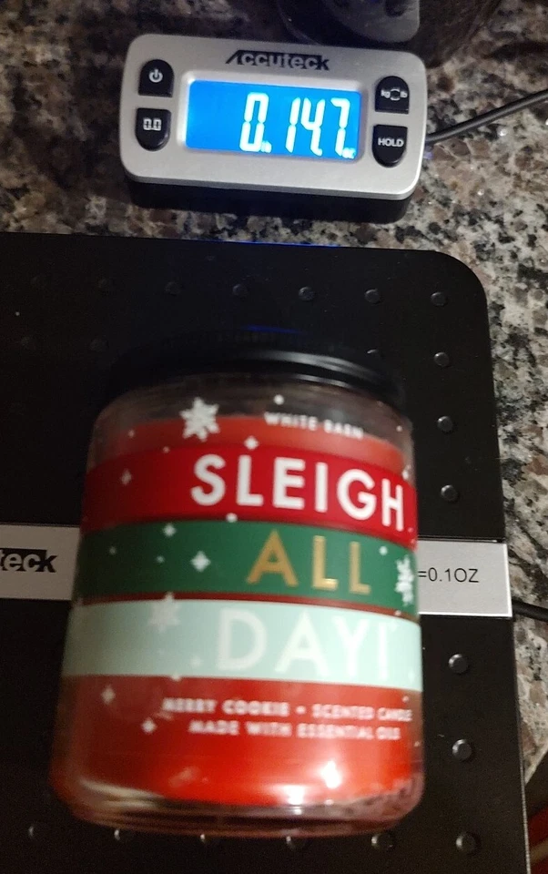 Bath & Body Works Merry Cookie Sleigh All Day 7 Oz Single 1 Wick Jar Candle 3x