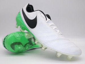 Las mejores ofertas en Nos Nike Blanco 8 Zapatos de fútbol para De hombre |  eBay
