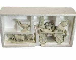 NWB Dept 56 Snowbunnies To Market To Market Delivering Eggs Wagon Figurines 1996 - Picture 1 of 17