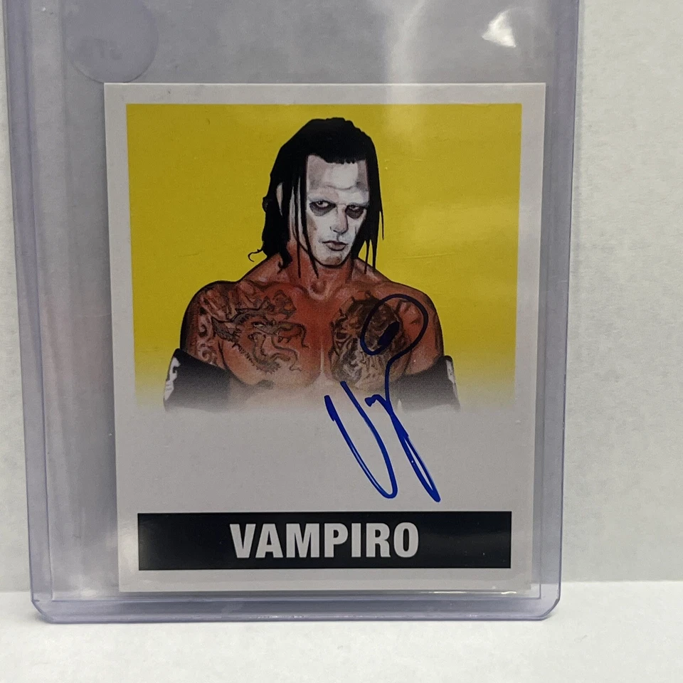 ✨13/25✨WCW 2017 Leaf Originals Vampiro 签名黄色原版摔跤 — 第 1/4 张图片