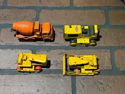 Lot Of LESNEY MATCHBOX And Tonka No. 18 CATERPILLAR D8 BULLDOZER  Concrete Truck - Image 1 of 4