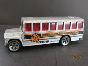 SILVER STREET ART SERIES GRAFFITI SCHOOL BUS HOT WHEELS LOOSE 1/64 DIECAST - Picture 1 of 7