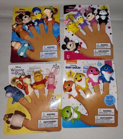 Lot of 4 Bath Time Finger Puppets Mickey Minnie Winnie the Pooh Baby Shark Cover