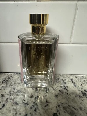 Prada La Femme L'eau Eau De Toilette Edt, 3,4 OZ Foto 1 de 3
