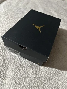 Nike Jungen Air Jordan True Flight 343795-017 schwarz Basketballschuhe NUR KARTON 5Y - Bild 1 von 8