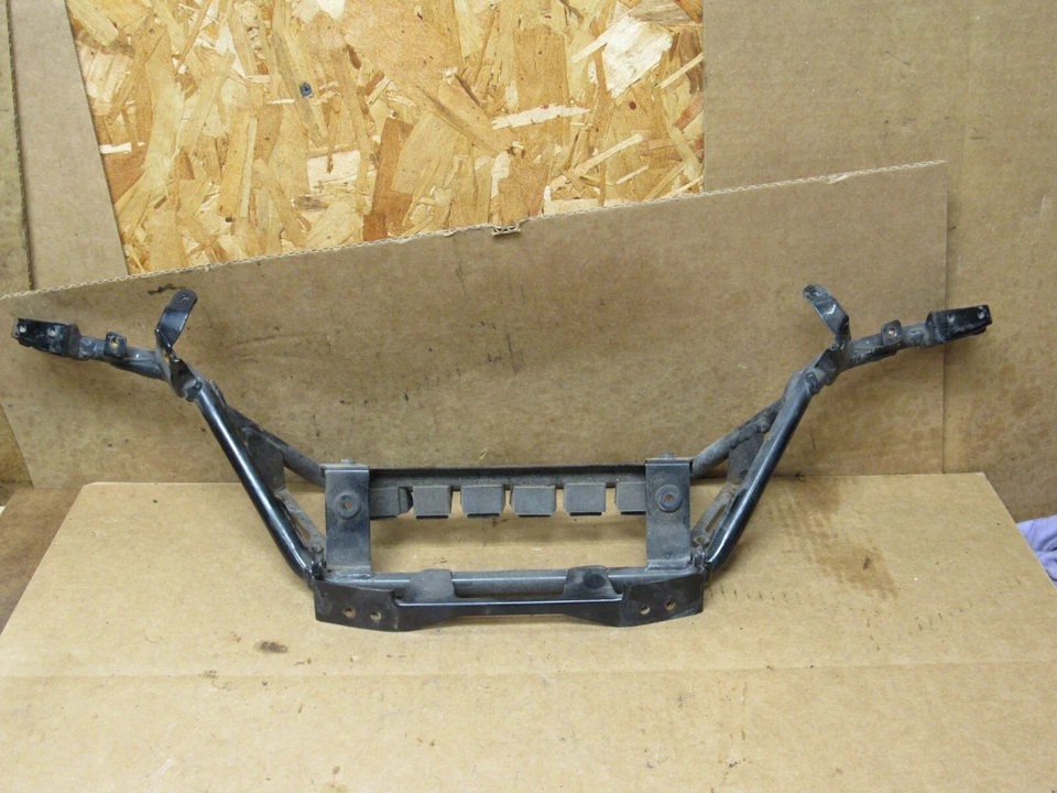 Yamaha Venture Royal XVZ12TDK 1983 carenado delantero relé montaje soporte Foto 1 de 4