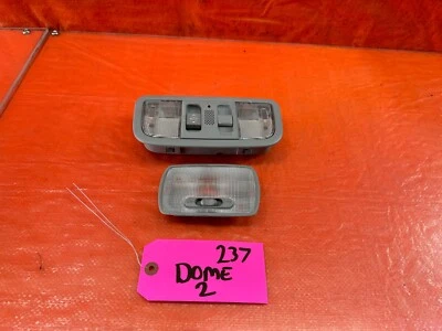 Honda Civic SI 2008 - delanteras y traseras - luces de lectura de mapas domo - OEM #237 Foto 1 de 4