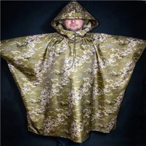 Impermeable-poncho táctico impermeable (1,3x2,33 metros) La capucha tiene cordones - Imagen 1 de 5