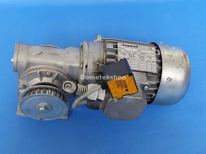 Reductor de engranajes STM RMI 40 S, relación 15:1, con motor trifásico 0,25 / 0,3 hp - Imagen 1 de 5