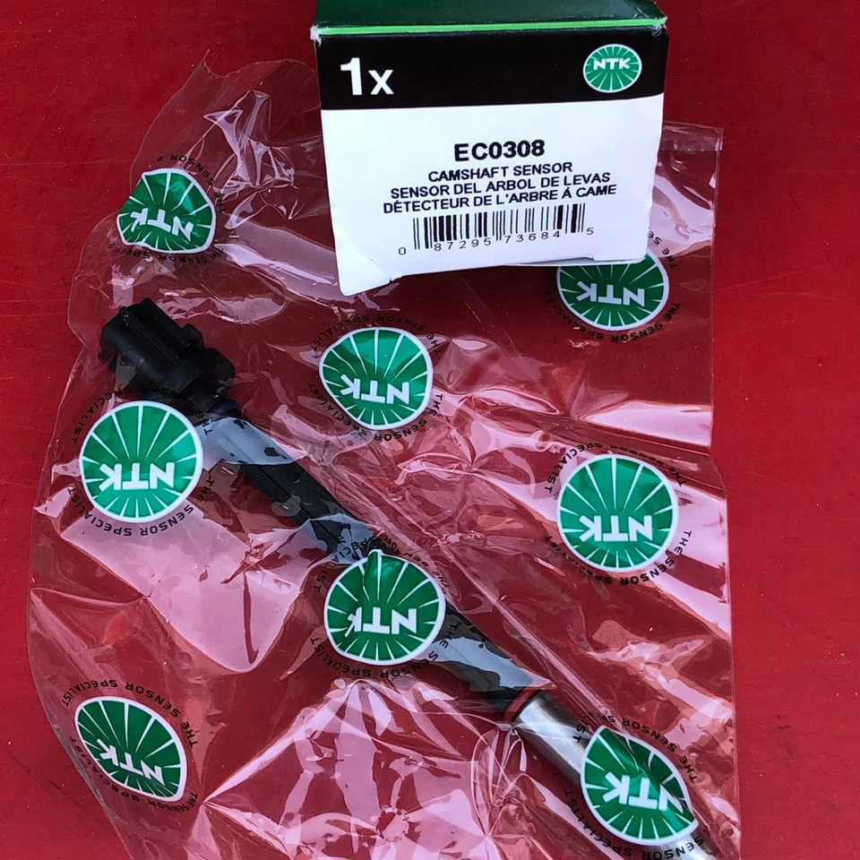 NTK EC0308 SENSOR DE POSICIÓN DEL ÁRBOL DE LEVAS REGULAR PARA FORD EXCURSION 2003-2005 Foto 1 de 1