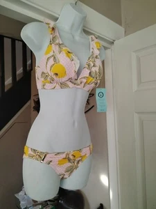Sale!!! 12 Bikini Set Light Pad Nonwired Spf50 Chlorine Resistant BNWT Lined - Picture 1 of 7