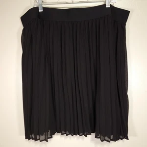Torrid Faltenrock Größe 3 schwarz Chiffon gefüttert Pull-On 42" x 22" - Bild 1 von 10