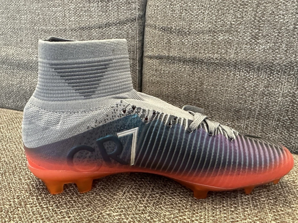 CR7 - SCARPE DA CALCIO NIKE MERCURIAL SUPERFLY 5 ELITE FG AC CR7 - NR 43 - NUOVE - Immagine 1 di 4