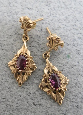 Pendientes colgantes 14k piedras preciosas amatista púrpura oro amarillo poste perforado 2,74 g Foto 1 de 4