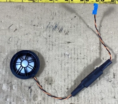 Altavoz tweeter puerta lado pasajero trasero derecho bmw 750i 2010-2015 9212078 OEM. Foto 1 de 4