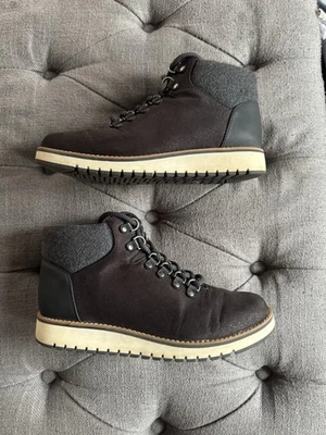 White Mountain Clifton Lace Up Boots Women Size 7.5  - Image 1 of 4