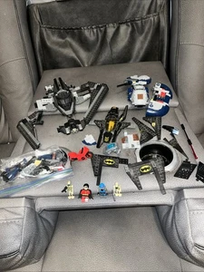 Lego Star Wars Armored Assault Tank Mandalorian Droid Batman Robin Figure Pieces - Picture 1 of 10