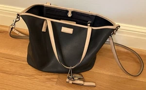 Bolso de Mano COACH Metro Cuero Saffiano Negro y Tostado Mediano De Colección - Imagen 1 de 10