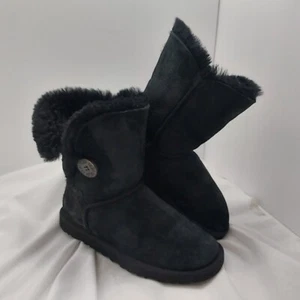 UGG Bailey BUTTON DAMEN SCHWARZ 5803 US-Größe 6 - Bild 1 von 8