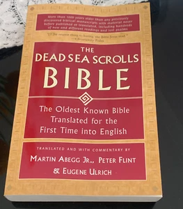The Dead Sea Scrolls Bible: The Oldest Known Bible Translated for the First Time - Picture 1 of 2