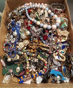 9lb Mix Lot of Jewelry Good Wearable Some are Signed Could Tangle in Bag - Picture 1 of 17