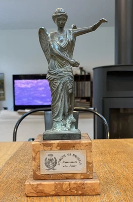 Trophée Automobile des 1000 Miglia de Brescia / Marbre brun et Bronze / 3,5 kg - Photo 1/4