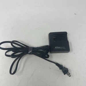 Nikon Battery Charger (MH-53) Genuine Original OEM (TESTED) (A5) - Picture 1 of 5