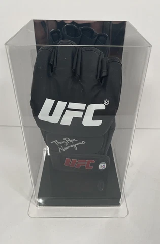 Thug Rose Namajunas Signed Black UFC Glove *PSA Authenticated* In Display Case Cover
