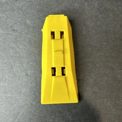 Vtg 1985 Transformers G1 Omega Supreme Original Yellow Large Leg Clip Hasbro - Image 1 of 3