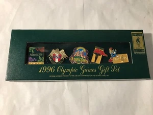 JUEGO DE 5 PINES SOLAPA REGALO JUEGOS OLÍMPICOS 1996 ATLANTA EN CAJA - Imagen 1 de 4