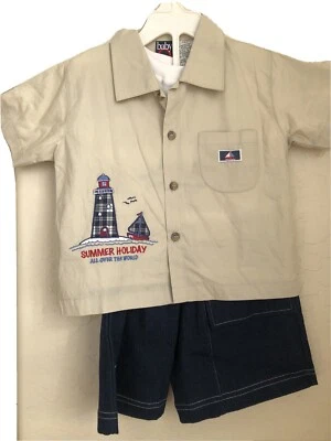 Conjunto de 3 piezas de ropa blanca para niños pequeños bebé niño camiseta, top con cuello, pantalones cortos Foto 1 de 4