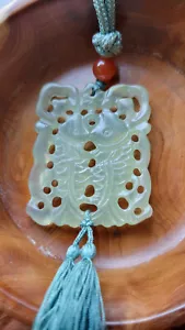Old Chinese Natural Transparent Green Jade Pendant Fish Necklace Hand Carved - Picture 1 of 9