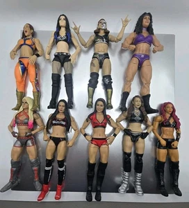 Lote de 9 figuras de lucha libre para mujeres WWE & AWE ~ Brie Bella, Alexa Bliss, Saraya, etc. - Imagen 1 de 21