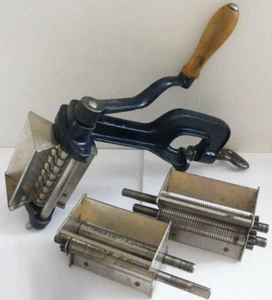 vecchia macchina per pasta/pasta con rulli intercambiabili - Foto 1 di 17