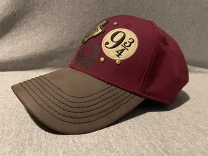 Harry Potter Hogwarts Platform 9 3/4 Adjustable Cap Hat - Picture 1 of 9