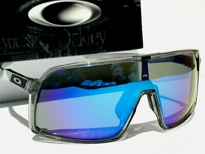 NUEVO* Gafas de sol Oakley SUTRO Gris Humo POLARIZADAS Galaxy AZUL Lente Iridio 9406 Foto 1 de 4