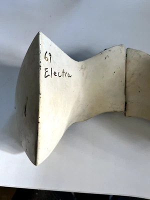 1969-1970 Buick Electra Bumper Grill Headlight Body Part Unknown GM Vintage — 第 1/4 张图片