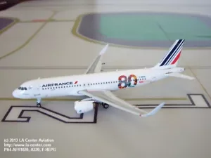 Phoenix Model Air France Airbus A320 80th in Current Color Diecast Model 1:400 - Picture 1 of 1
