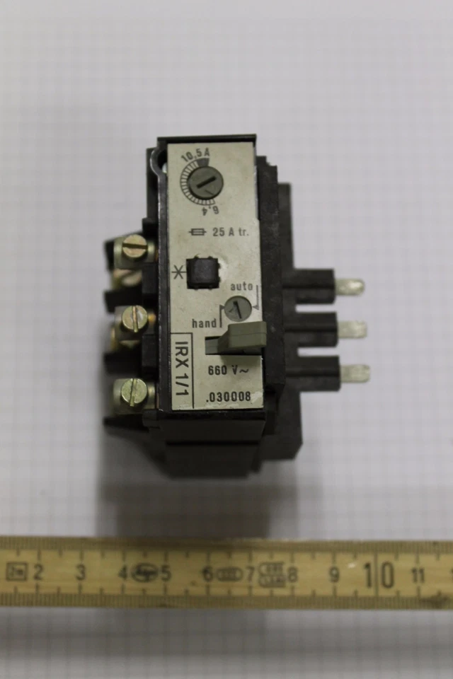 Relais thermisch Überstromrelais IRX 1/1 TGL 29381 6,4-10,5A DSKR #AS-C05 - Image 1 of 4