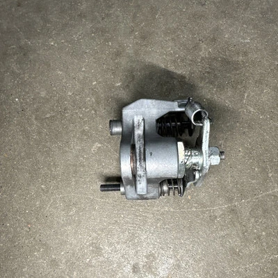 FRENO DE ESTACIONAMIENTO YAMAHA APEX XTX 8FU-25970-01-00 24378 Foto 1 de 3