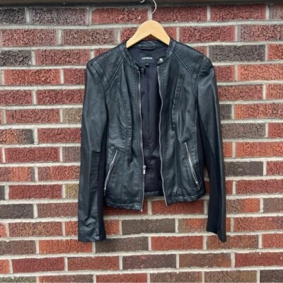 Chaqueta de moto Express negra de imitación de cuero con cremallera completa Foto 1 de 4